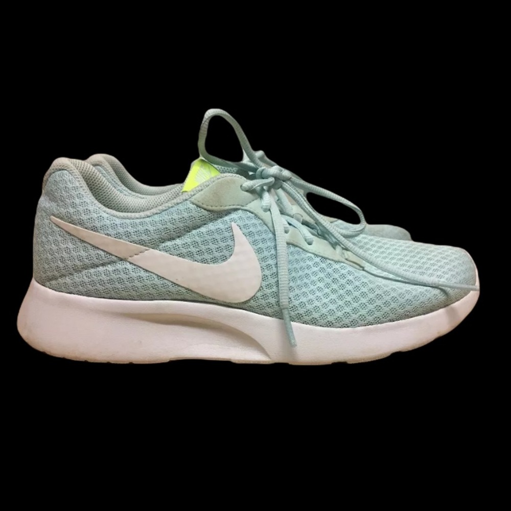 Women's Nike Tanjun Glacier Size 10 Blue/White-Volt Sneaker 812655 401